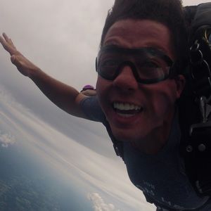 Meet your Posher, Sam